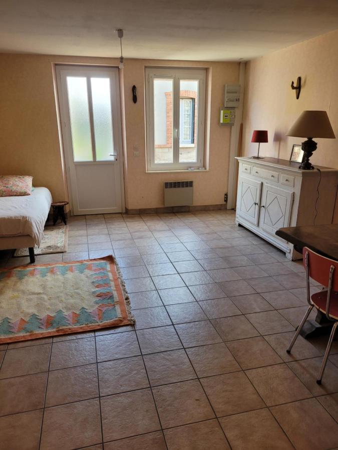 Petite Maison A Salbris Bagian luar foto